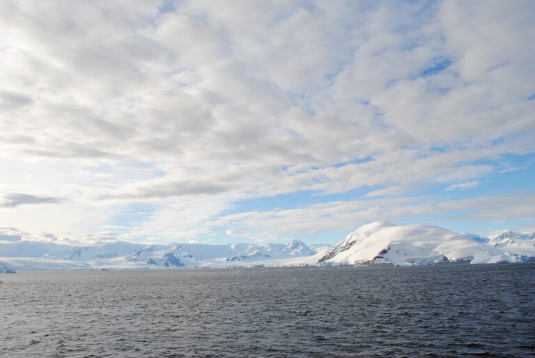 Antarctic scenery_Jamie Scherbijn