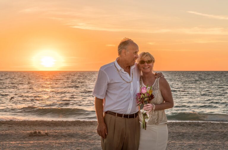 beach-wedding-1934566_1920